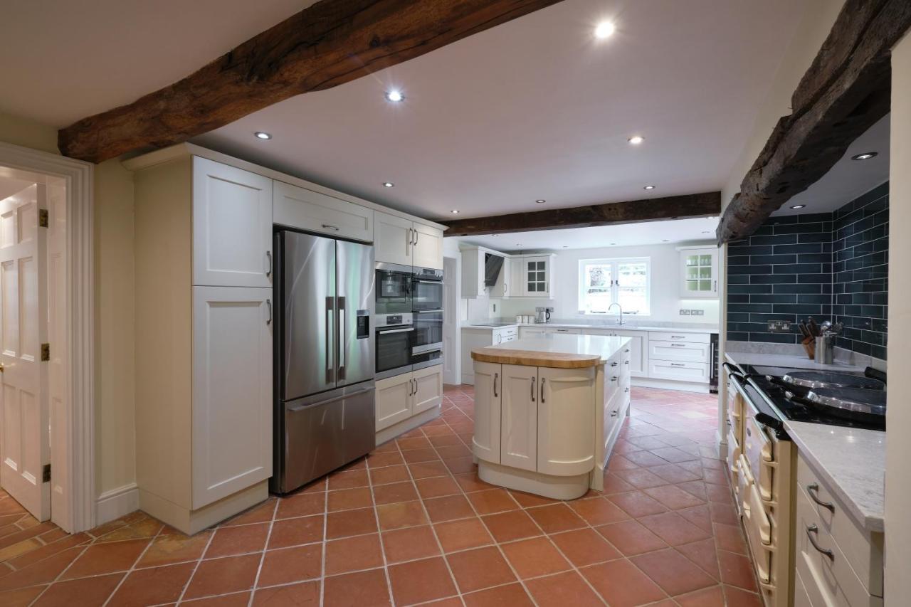 Heron House At Millfields Farm Cottages Hognaston エクステリア 写真